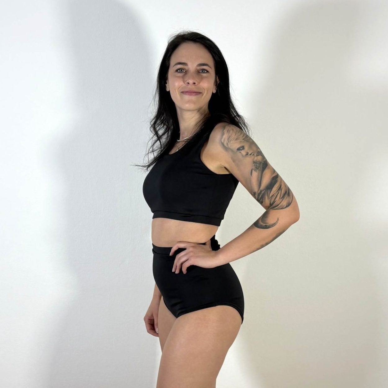 Meniko Poledancekleidung Pole-Höschen Manes highwaist schwarz S seitlich