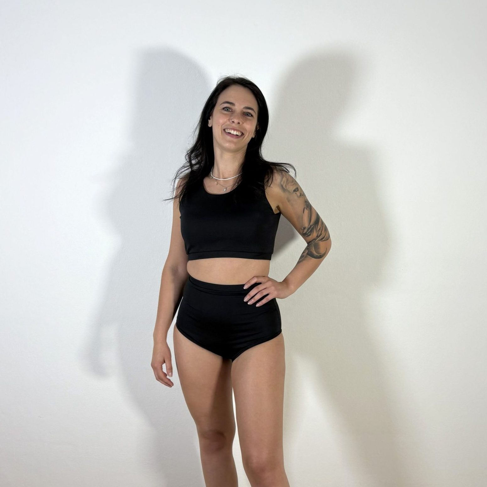 Meniko Poledancekleidung Pole-Höschen Manes highwaist schwarz S vorne