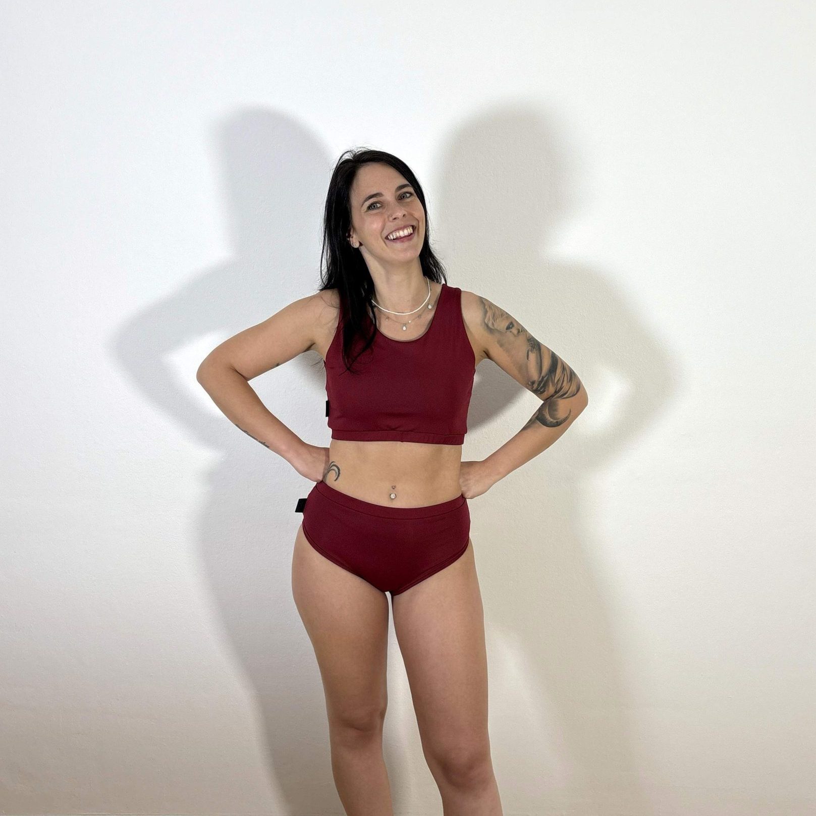 Meniko Poledancekleidung Pole-Höschen Manes lowwaist rot S vorne